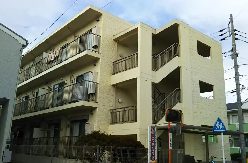 パラドール 外観