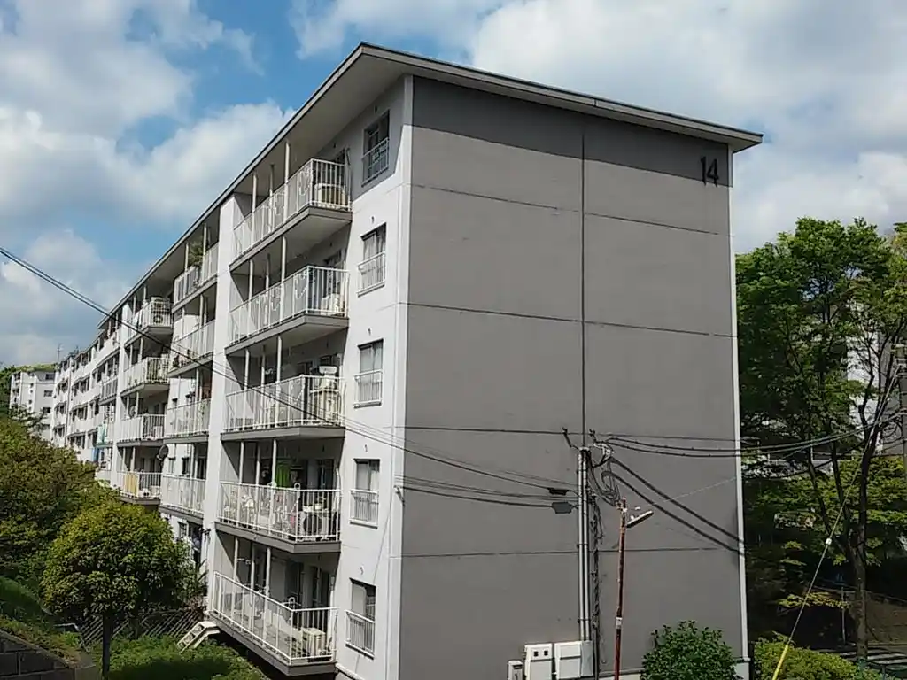 宮前平グリーンハイツ14号棟 外観