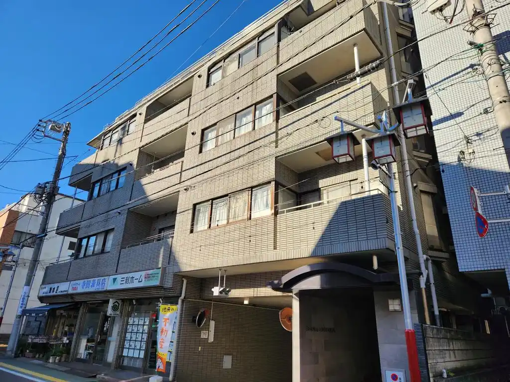 ネオハイツヴェルビュ旗の台 外観