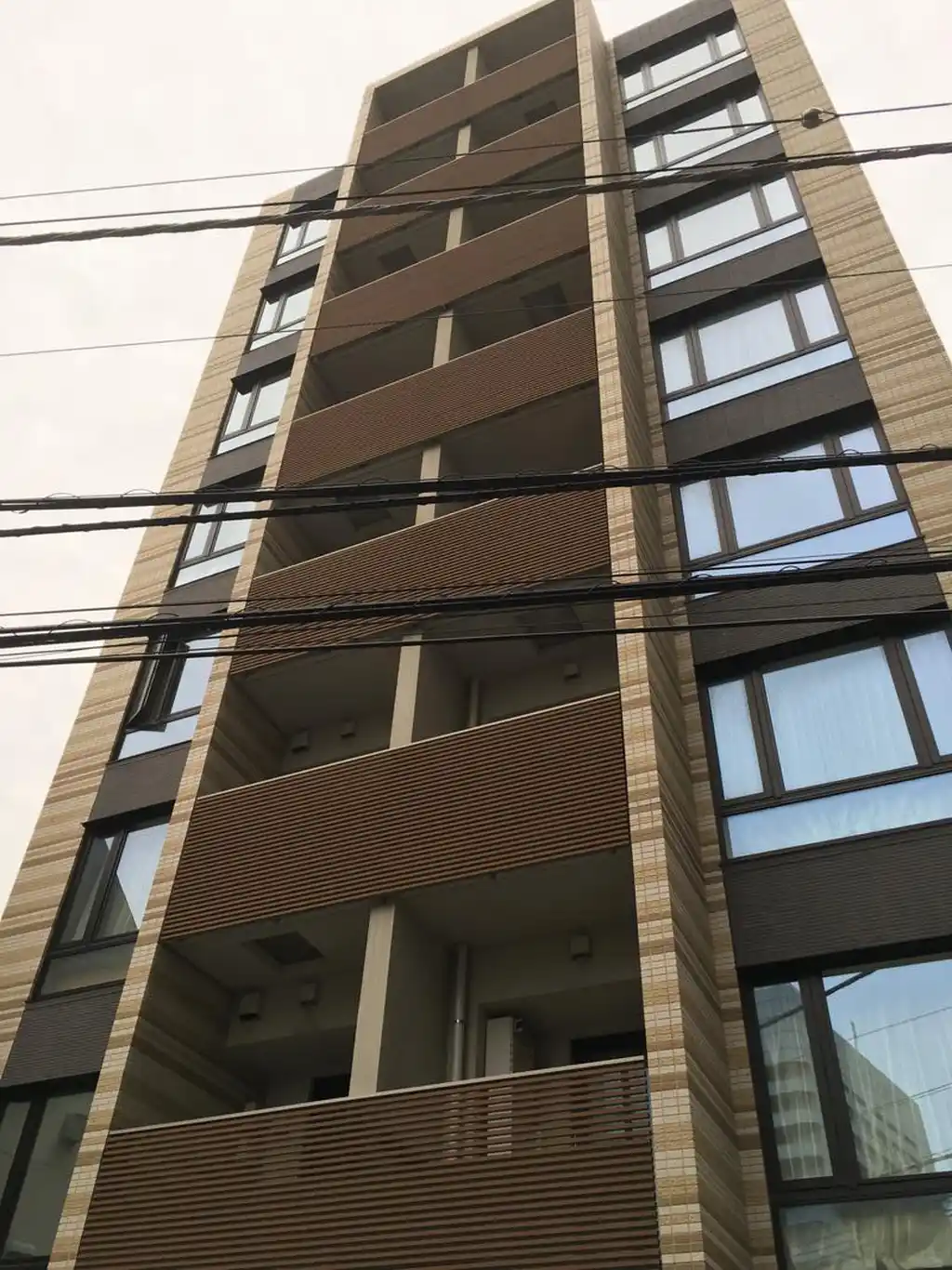 リヴェル赤坂 外観