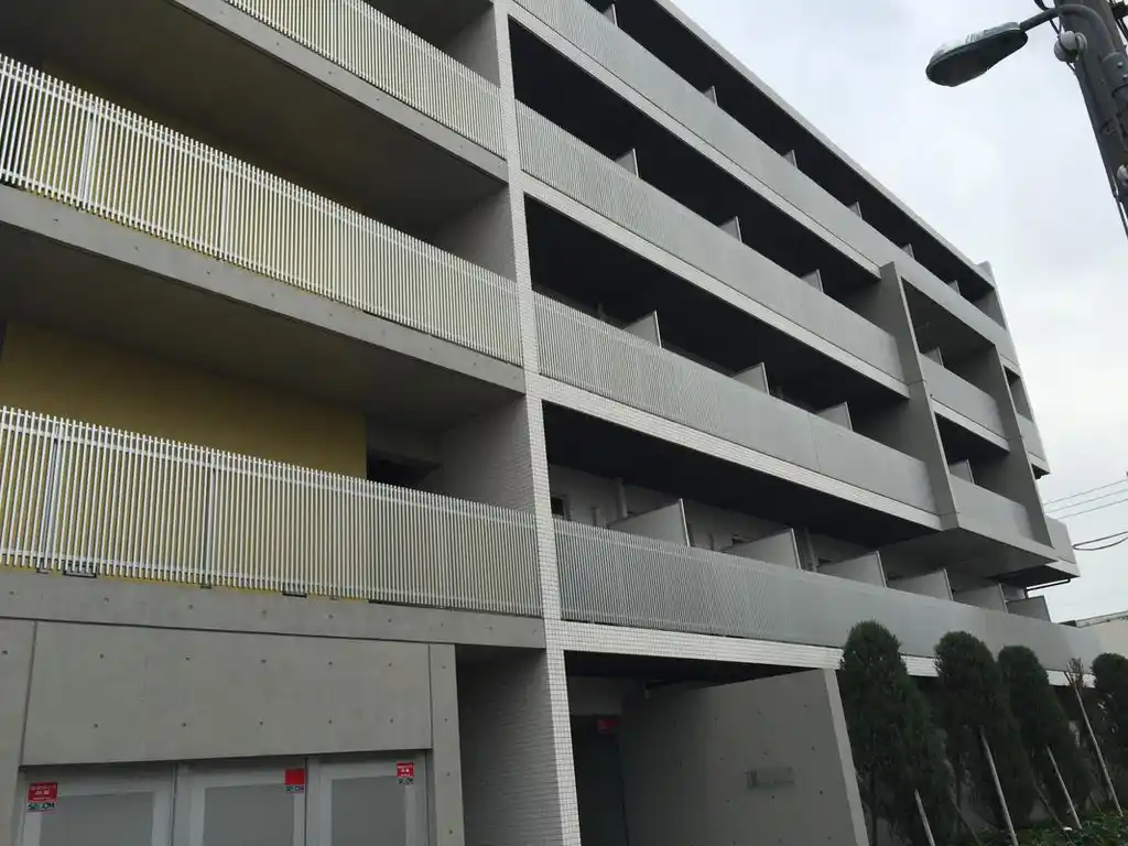 ラヴィーヌ国領 外観