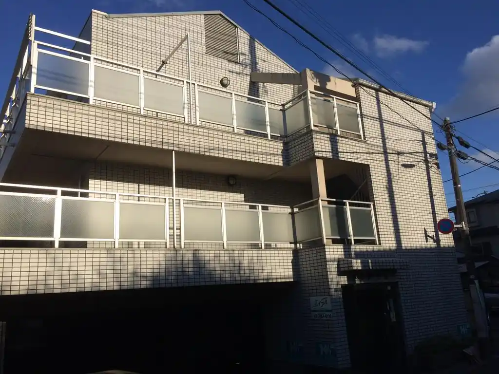 ハイツかつら 外観