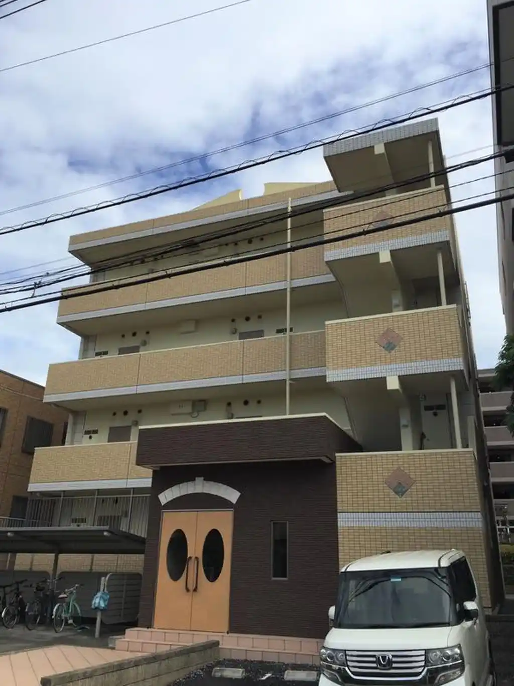 ヒルズオカモト3 外観