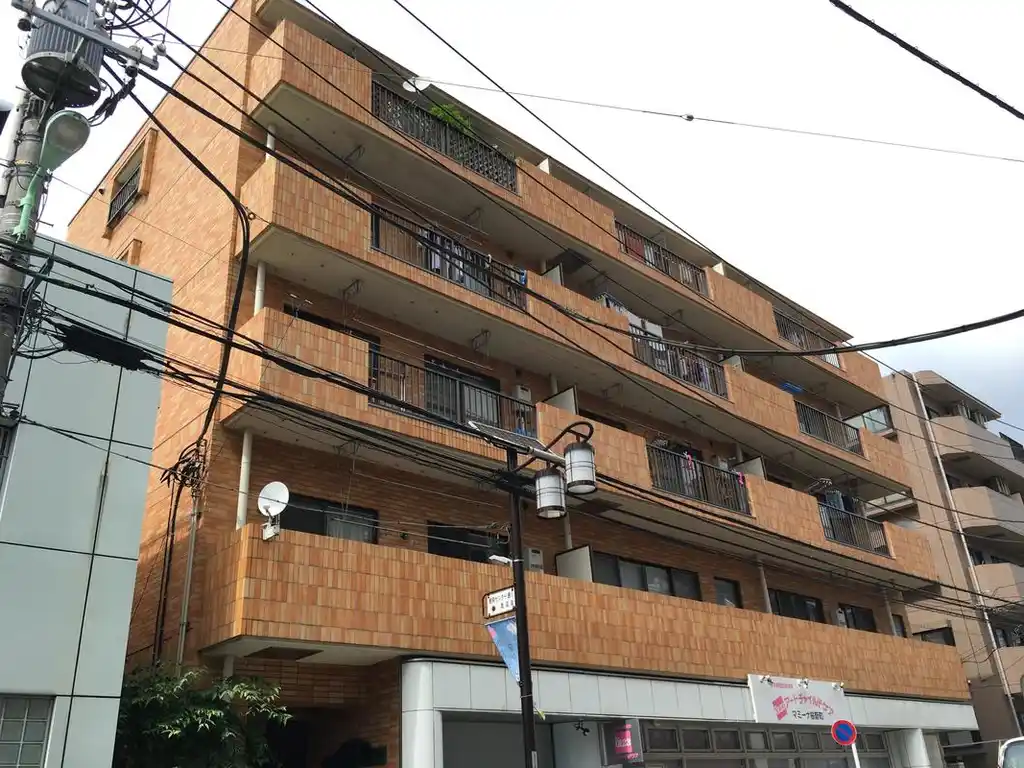 エラン・ド・オール弦巻 外観