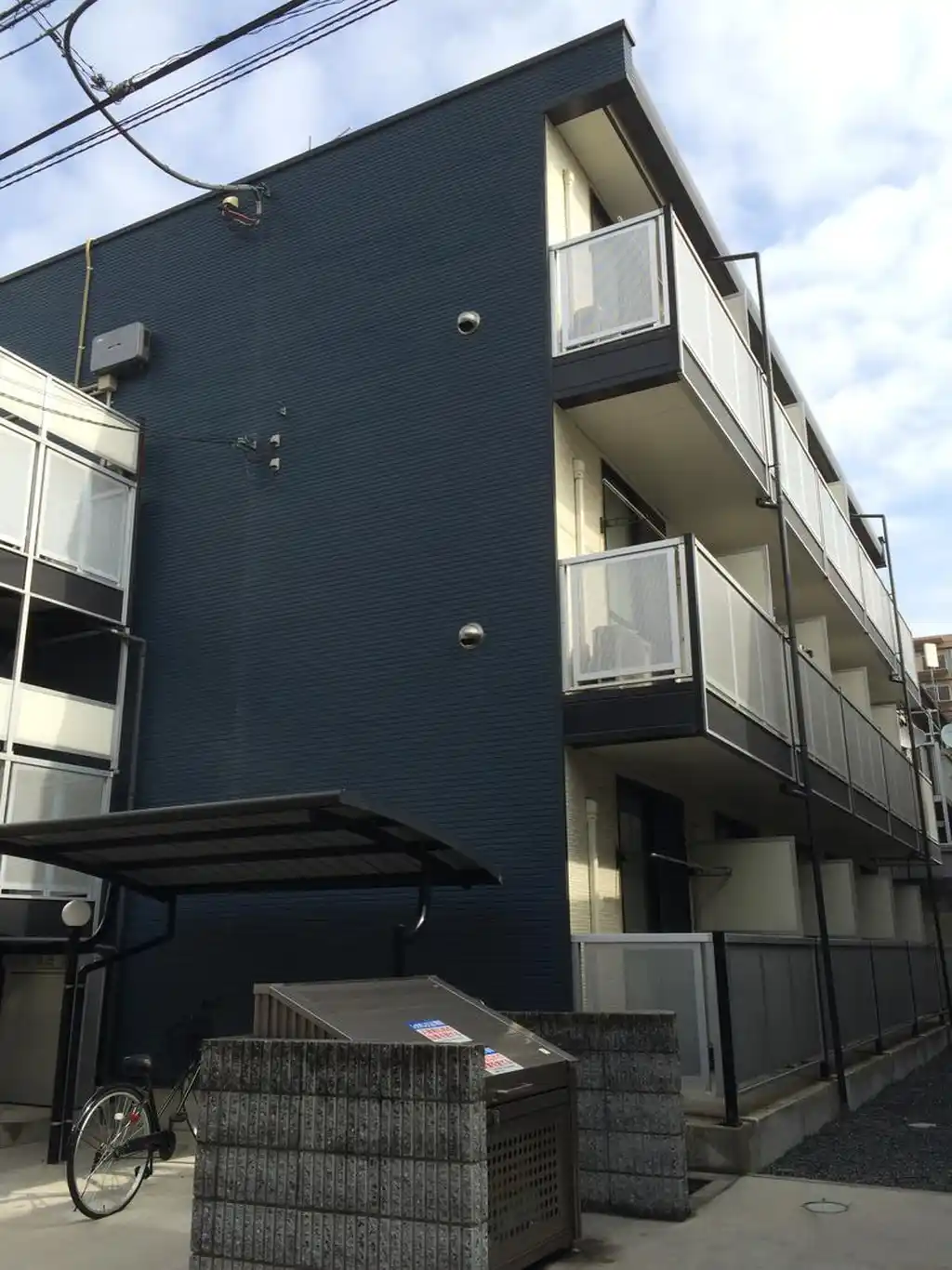 レオパレス向日葵 外観