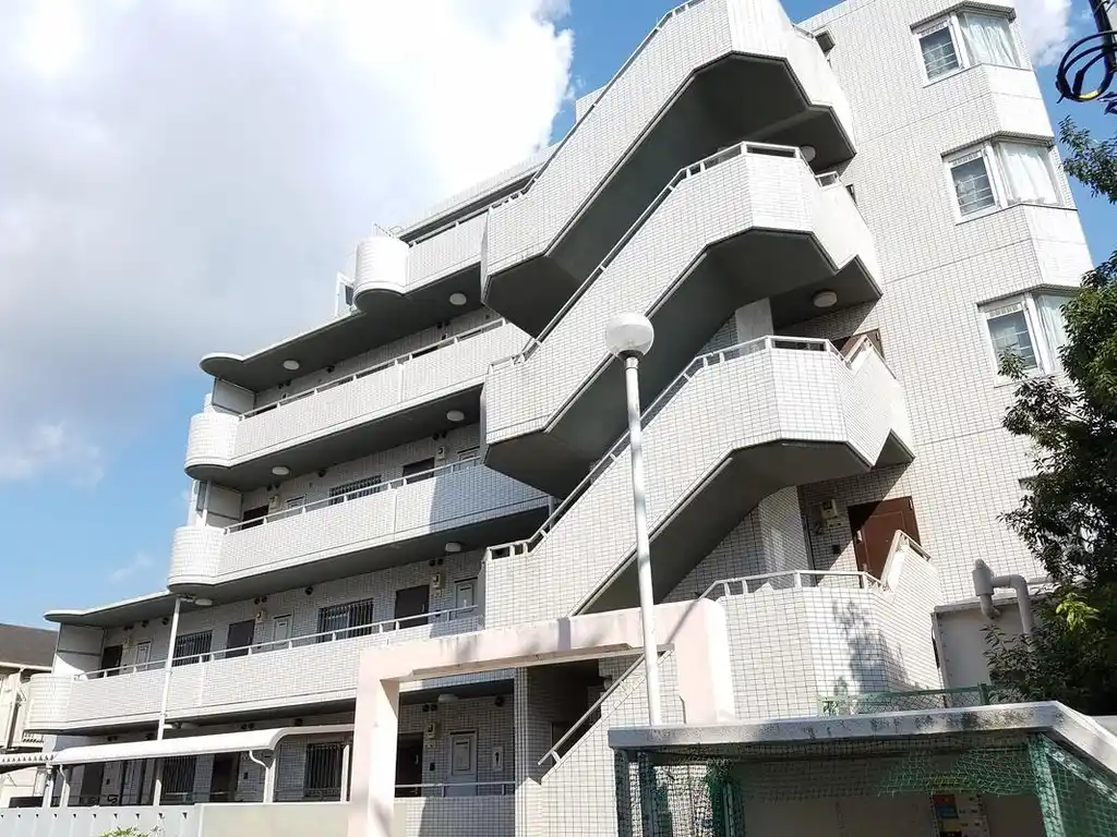 エクセルCハイム 外観