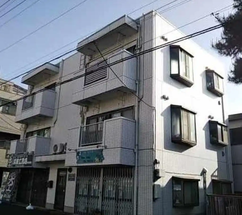 ネクサス鶴間 外観