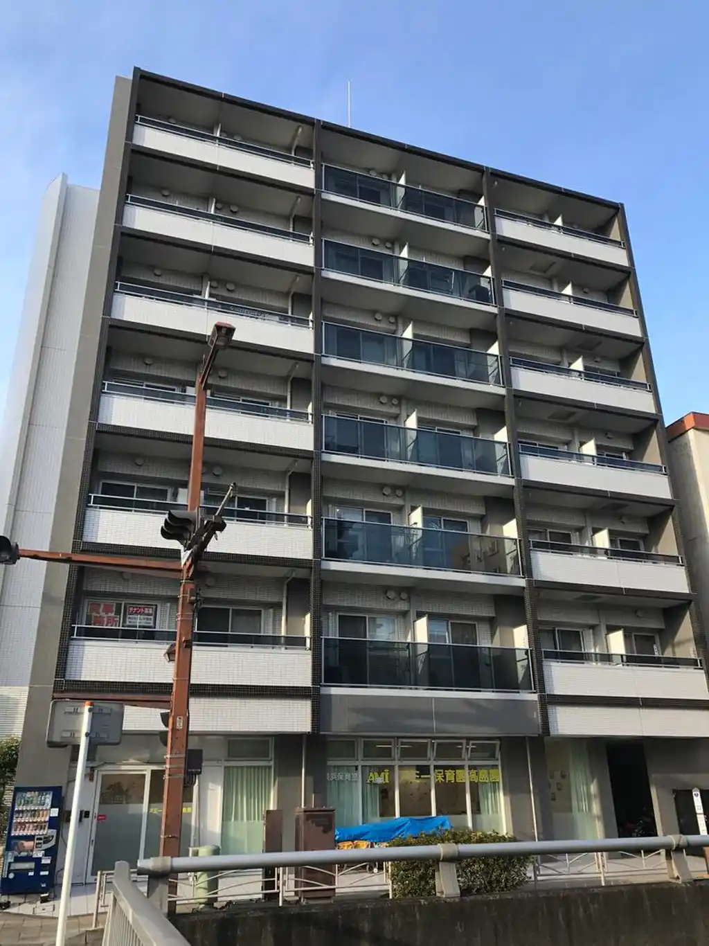フェリース横浜 外観