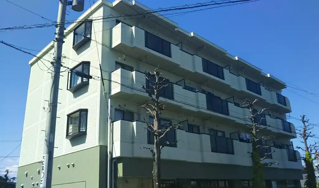 カサベルデ多摩 外観