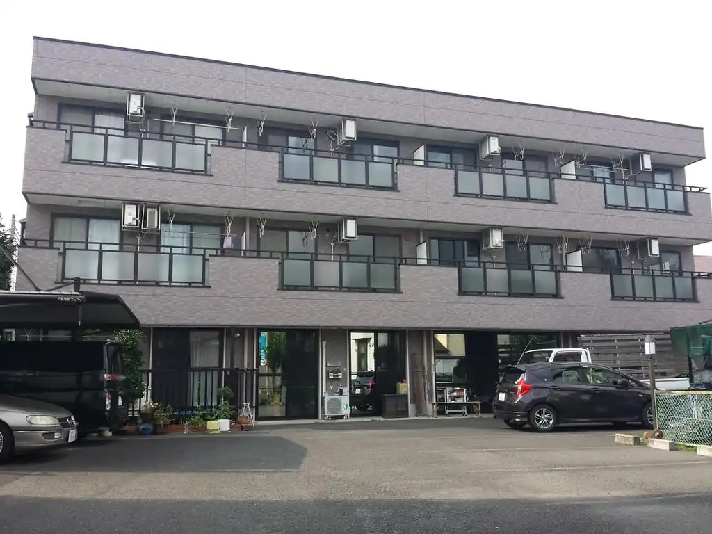 プラスパラス 外観