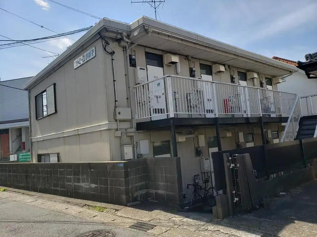 ファミーユ我孫子 外観