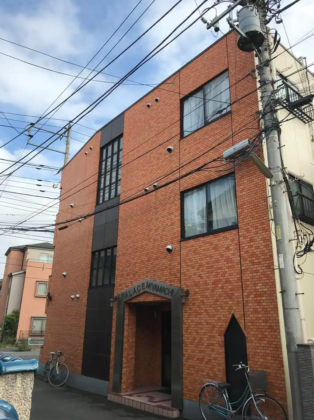 パレスミヤマチ 外観