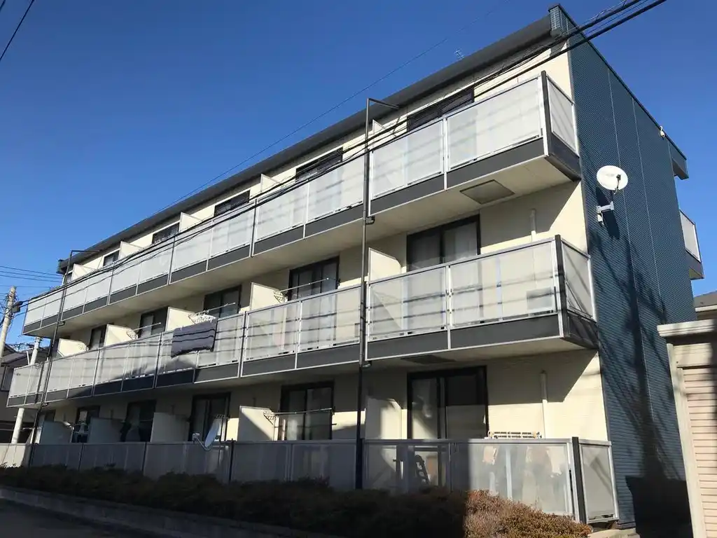 レオパレスリモーネ3 外観
