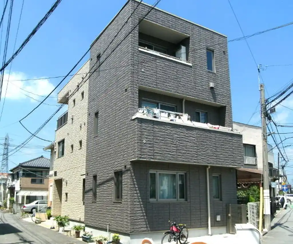 ラフテルナカヤ 外観