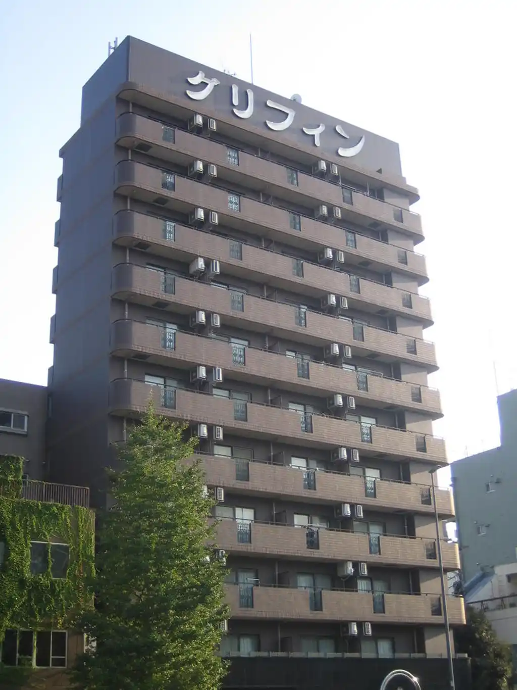 グリフィン横浜・戸部駅前 外観