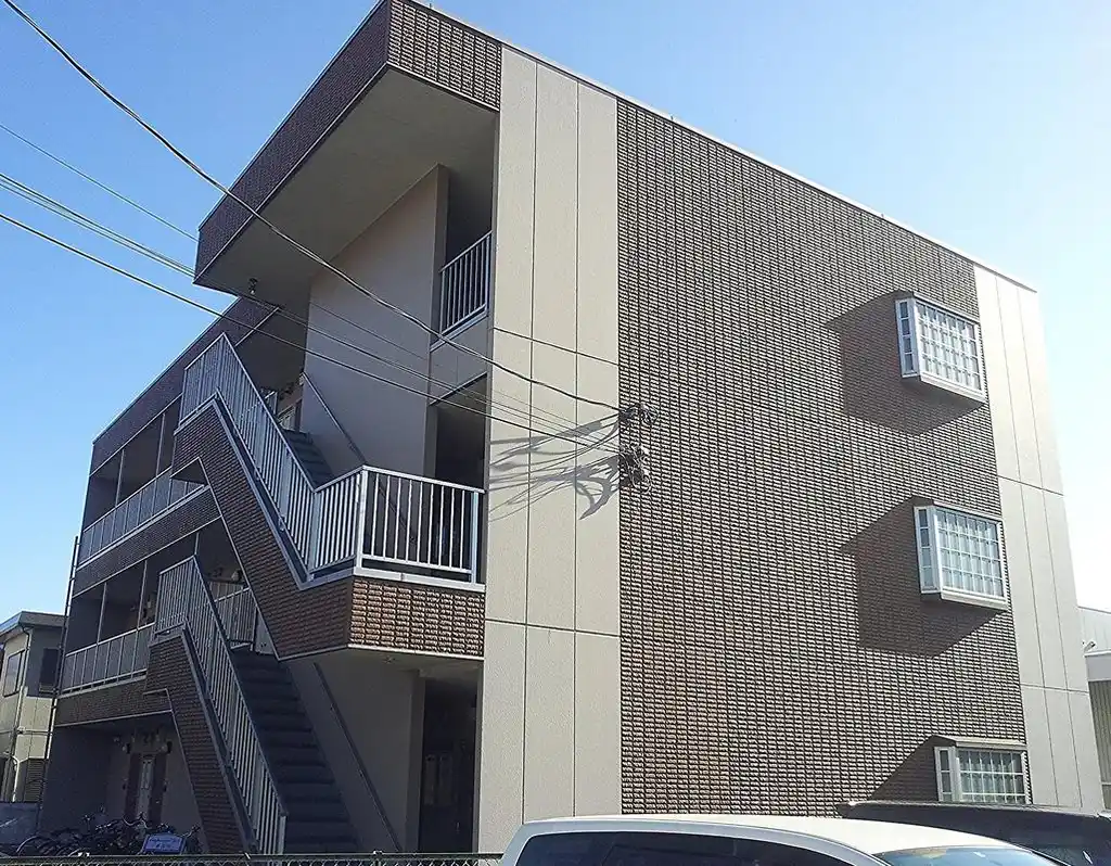 アンプルールフェール東浅川 外観