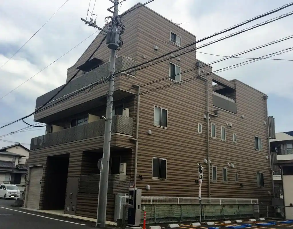 レユールあざみ野 外観