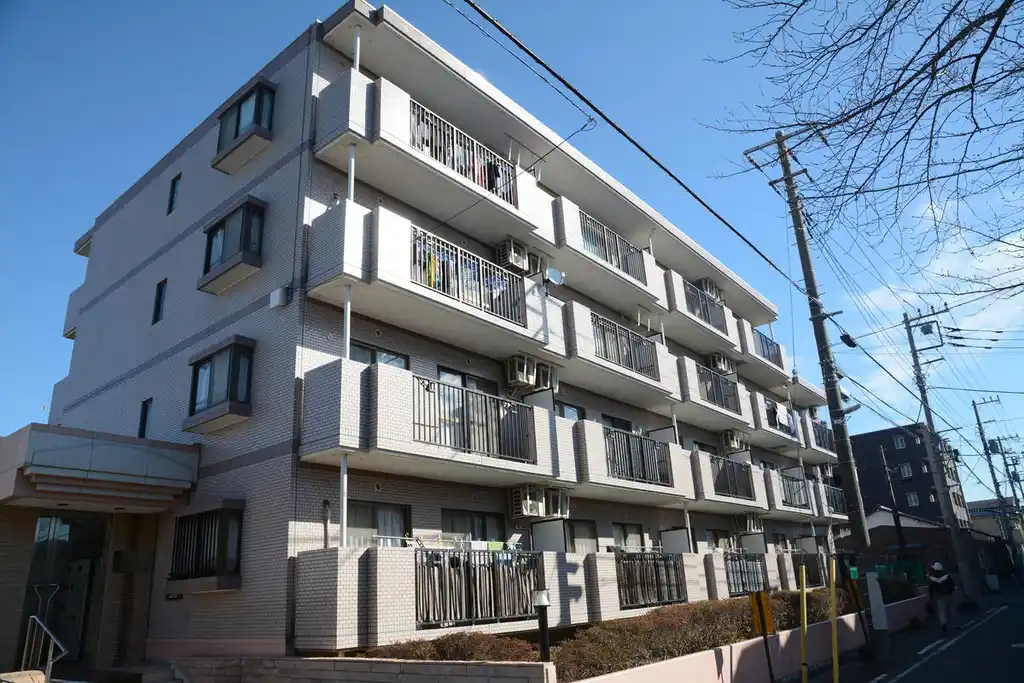 グラスィア新川崎 外観