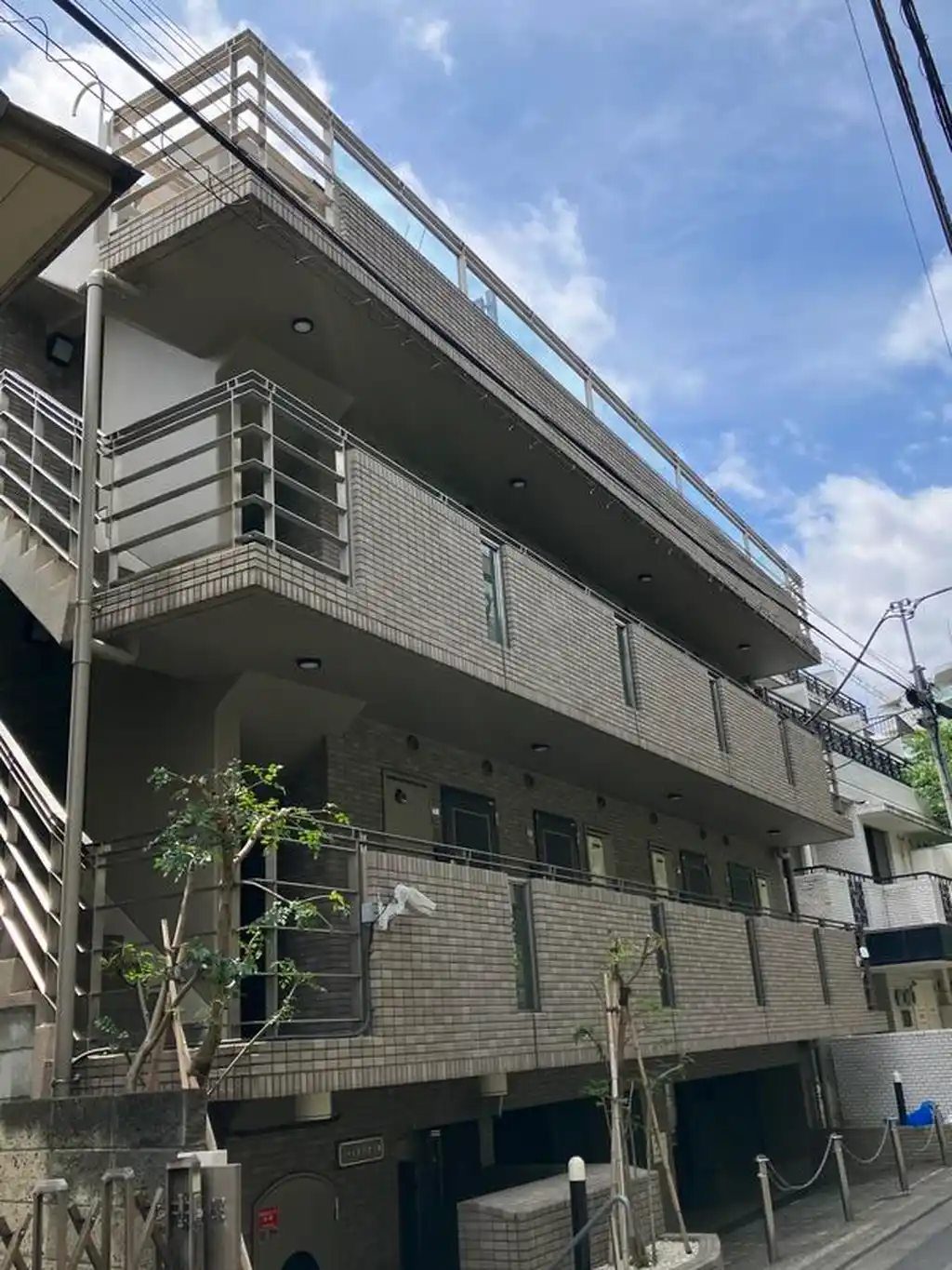 パールモア代々木 外観