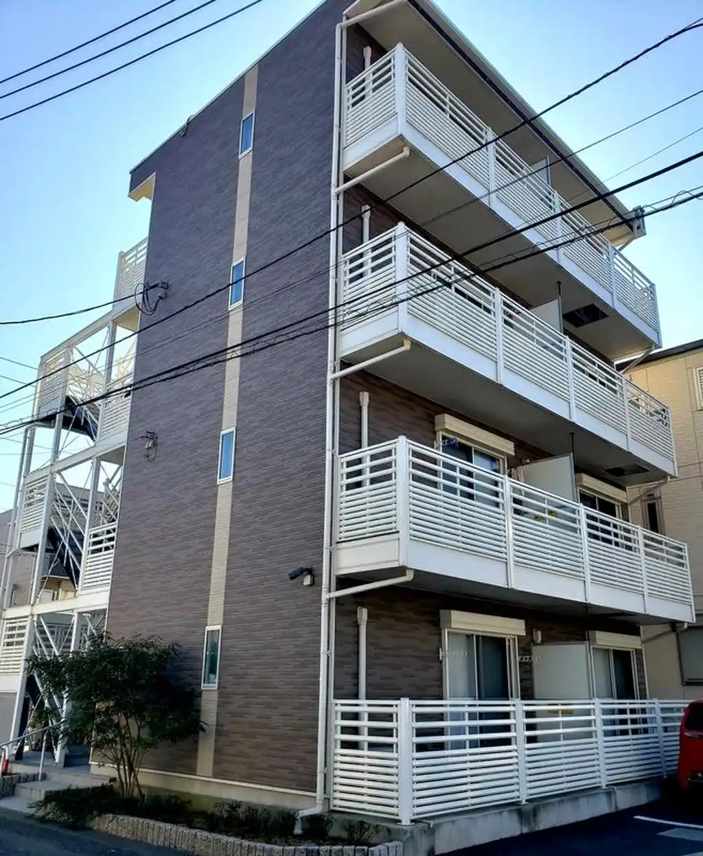 LEONEXTLagoon 外観