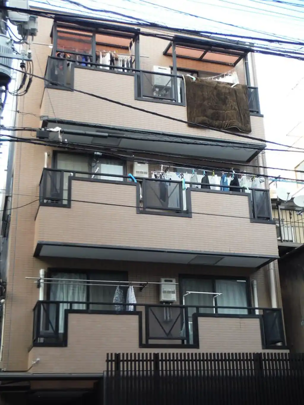 アルファハイツ 外観