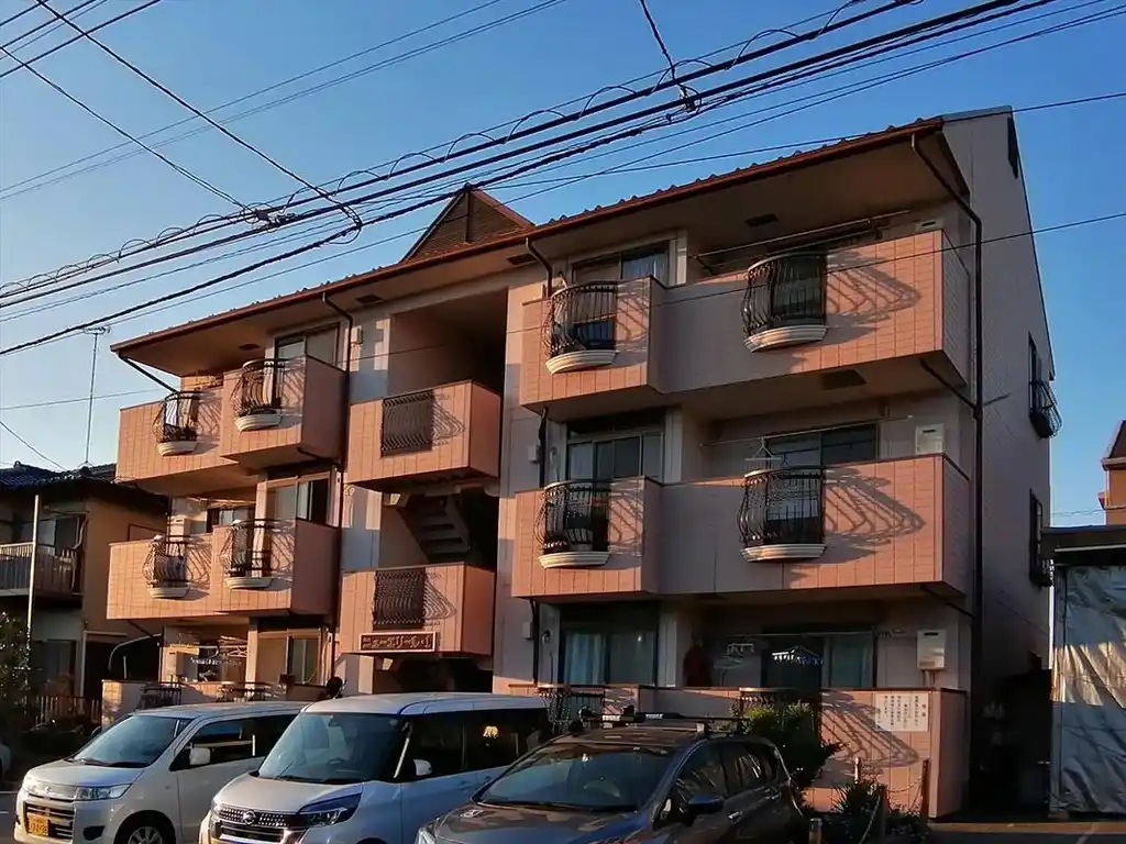 ニューエリール・1 外観