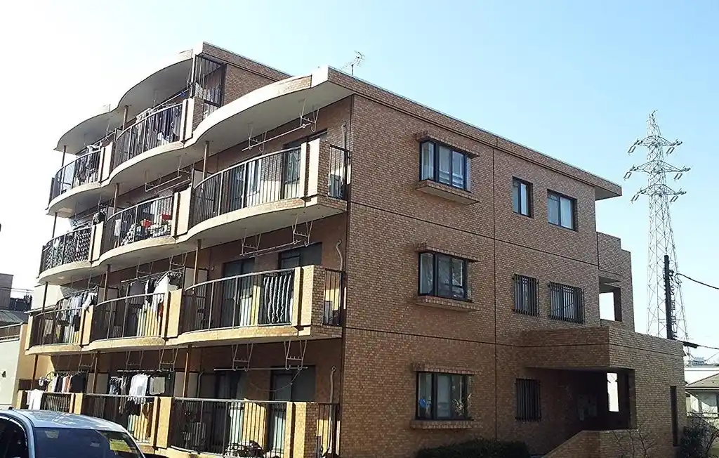 クレセンド・ゴールド諏訪2 外観