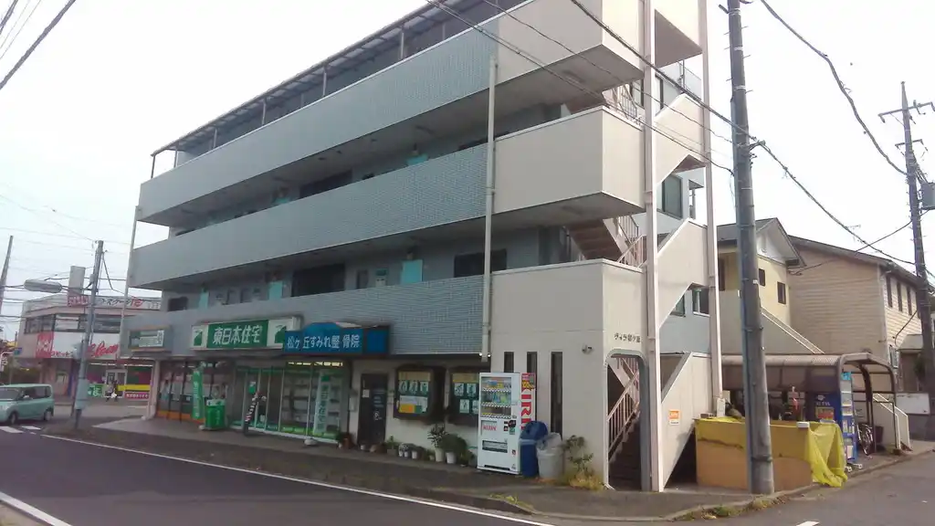 ヴィラ松ヶ丘 外観