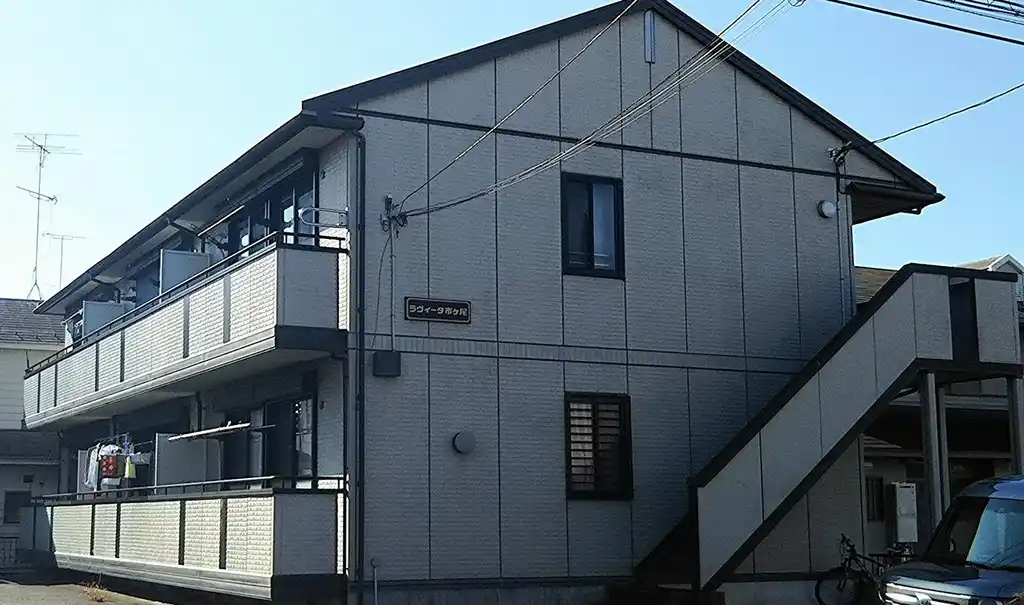 ラヴィータ市ケ尾 外観