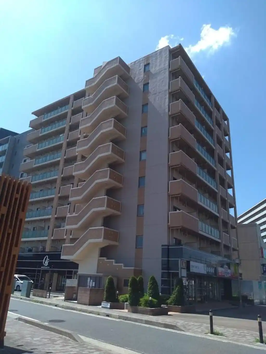 グランアベニュー3 外観