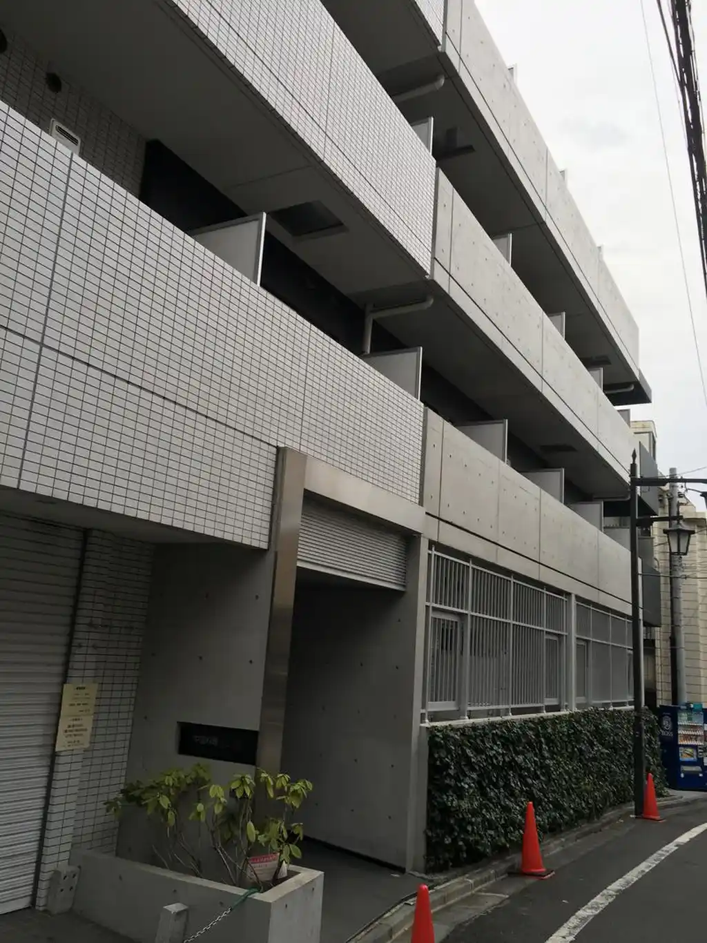 ステージファースト東新宿 外観