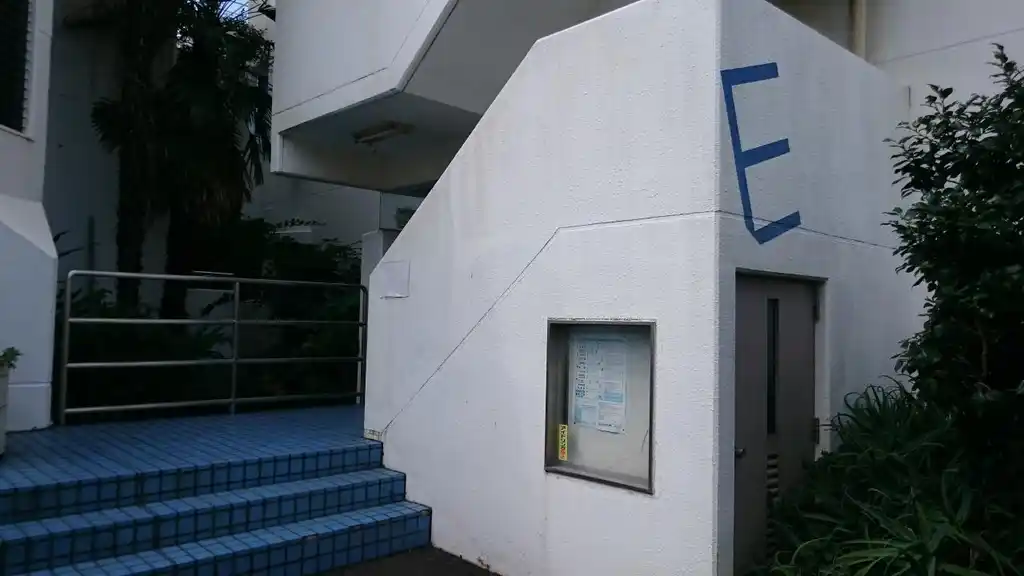 ルームワンマンションE 外観