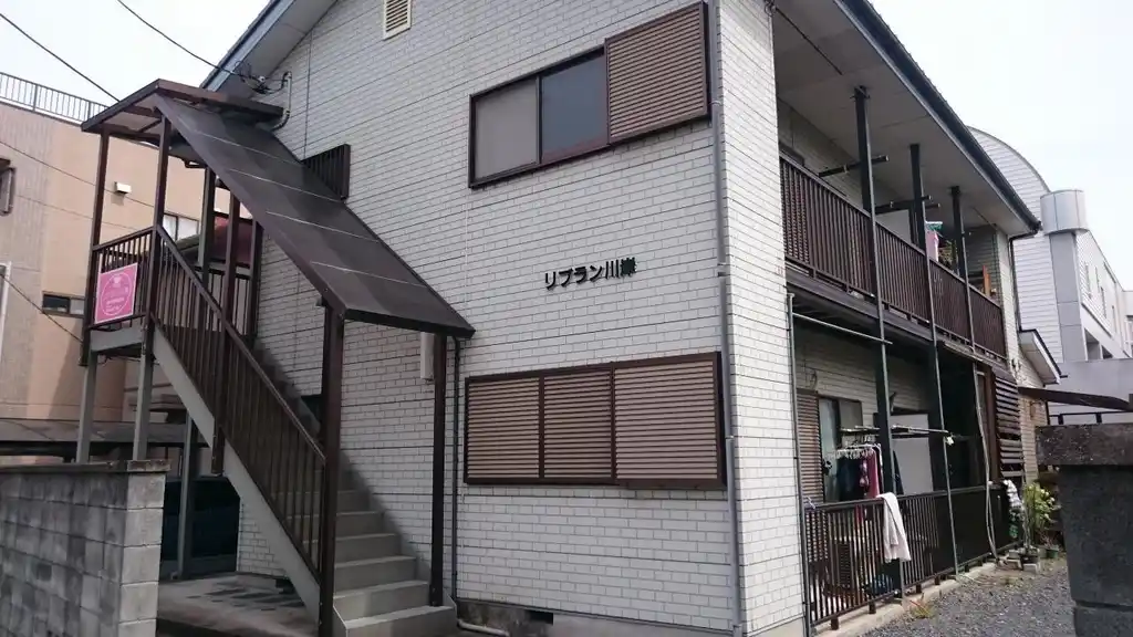 リブラン川岸 外観