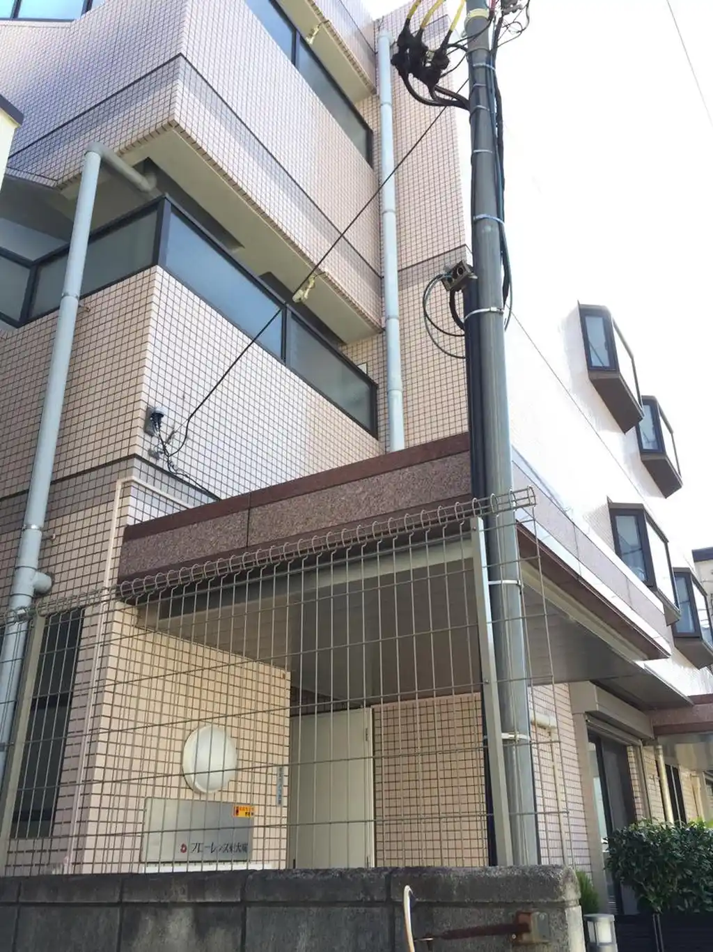 フローレンス東大成 外観
