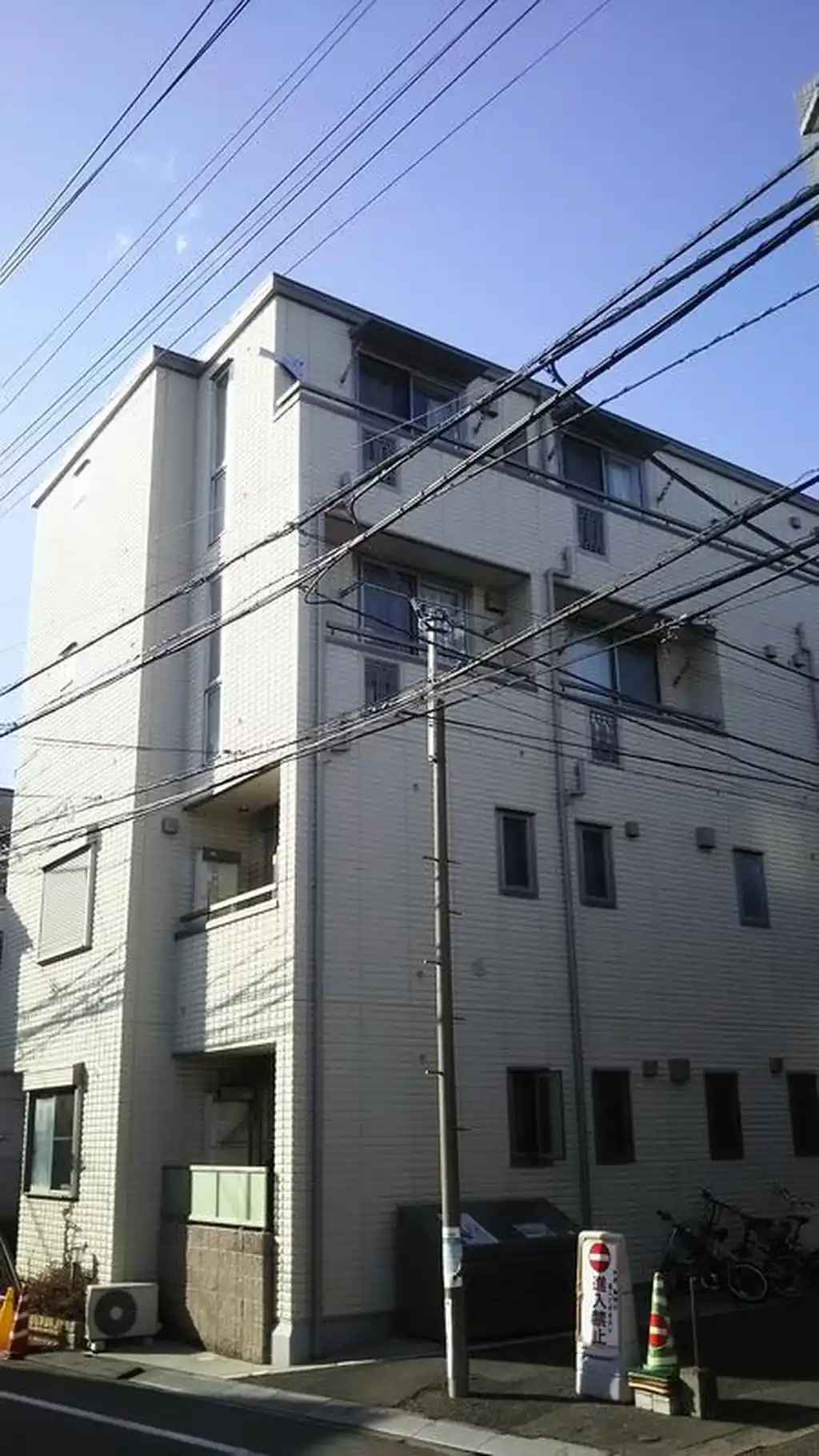 エスコート浅野 外観