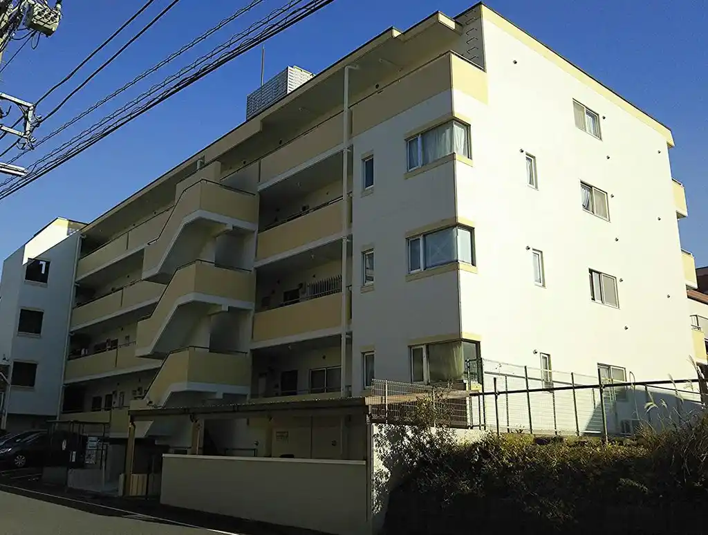 アドヴァンス十日市場 外観
