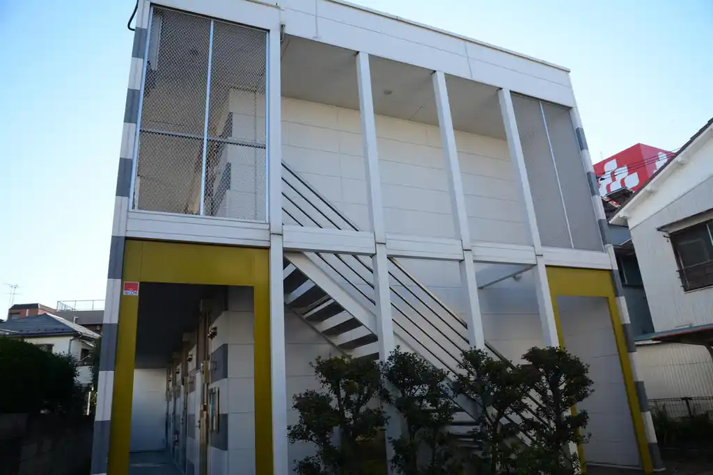 レオパレスFUJI 外観