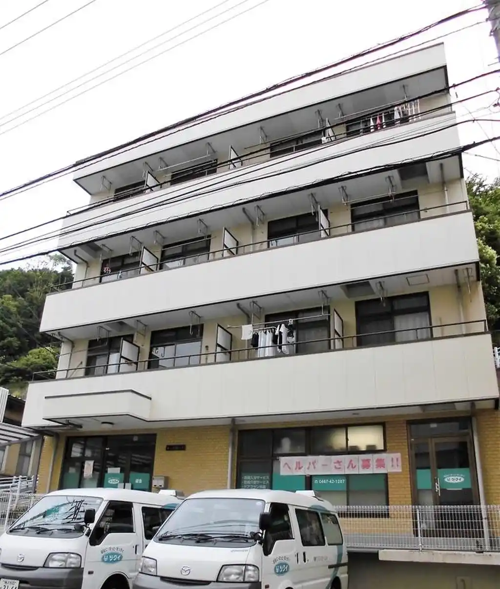 日信ビル 外観