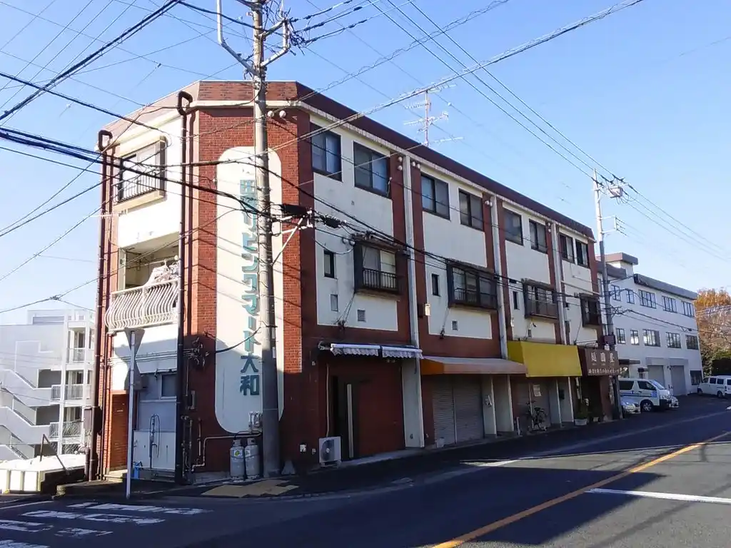 田園 リビングマート 外観