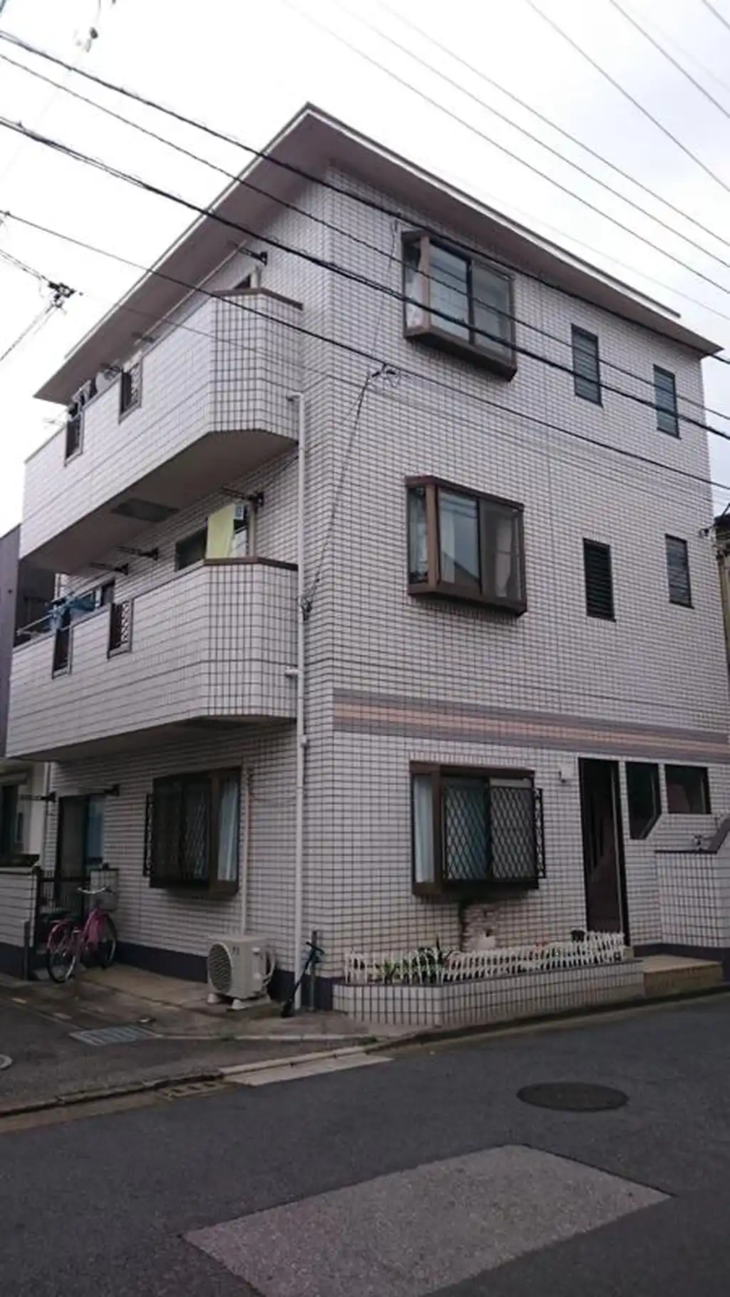 サンライトE・K 外観
