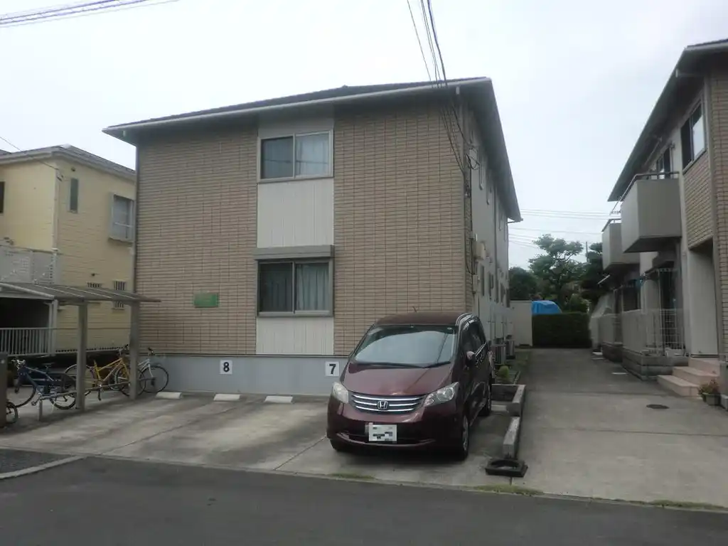ラルジュ湘南台 B棟 外観