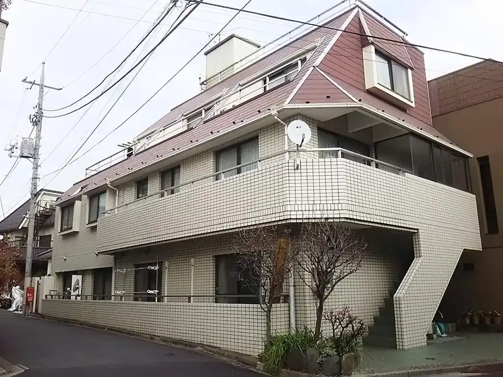 ホワイトハイム 外観