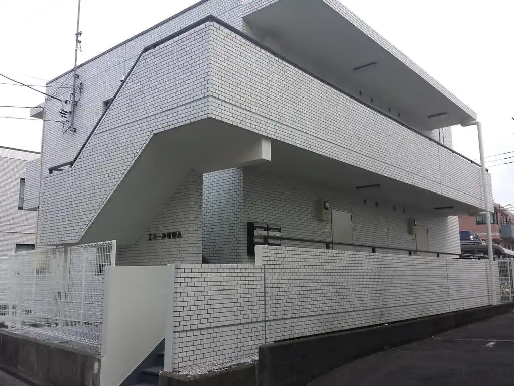 エミール町田 A棟 外観