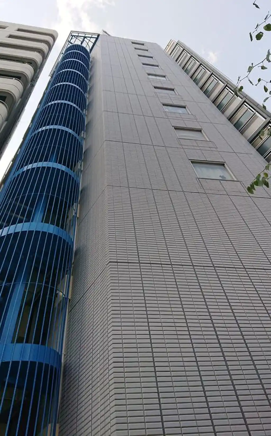 BIGオフィスプラザ池袋 外観