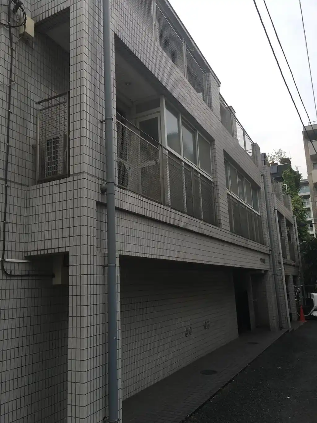 ペリエ白金 外観