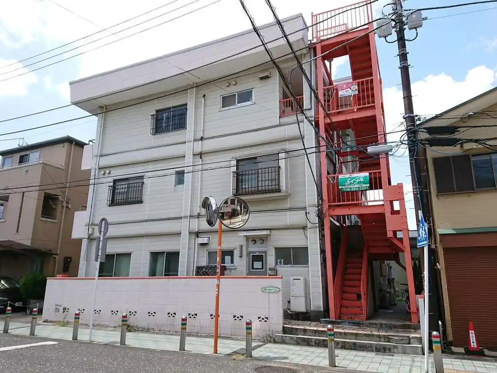 アダージョ大和 外観