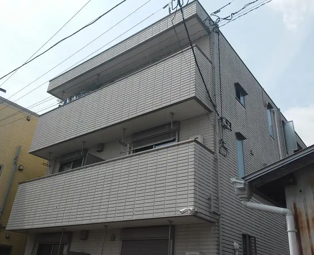 メゾンシスポルテ 外観