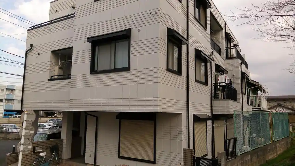 リバーサイドコート 外観