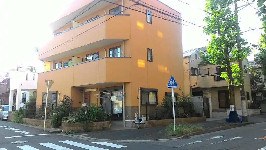 ノイ 外観