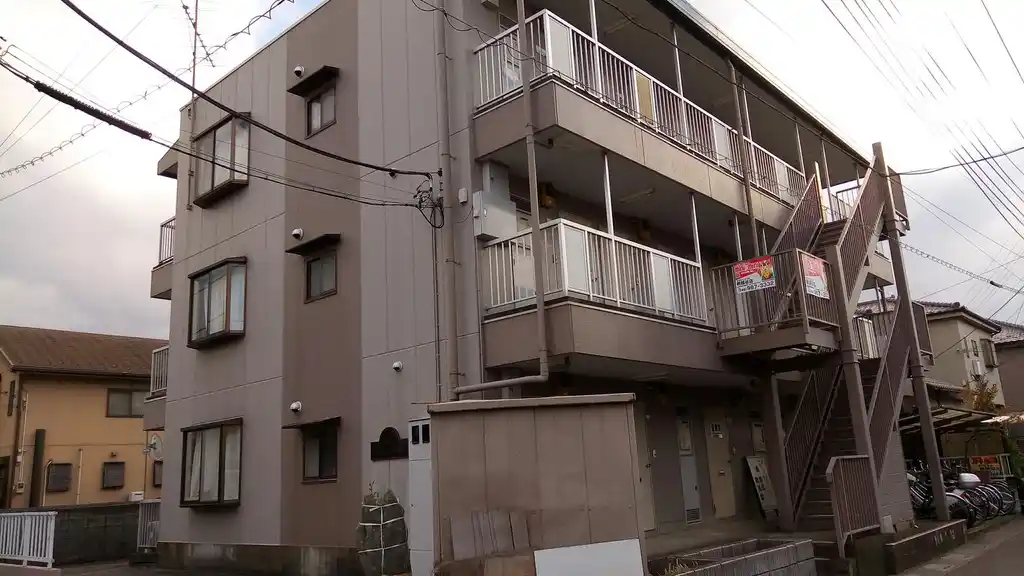 リリーハイツ北越谷 外観